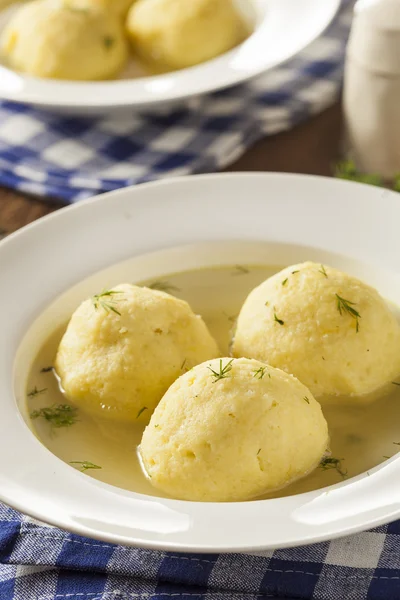 Sopa casera caliente de la bola de Matzo —  Fotos de Stock