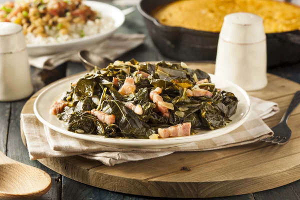 Południowym stylu Collard Greens — Zdjęcie stockowe