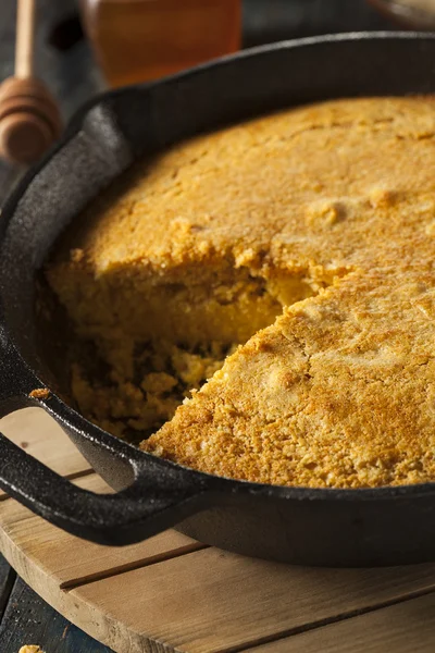 Pan de maíz casero de estilo sureño —  Fotos de Stock