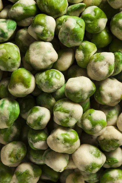 Hausgemachte trockene Gewürz Wasabi Erbsen — Stockfoto