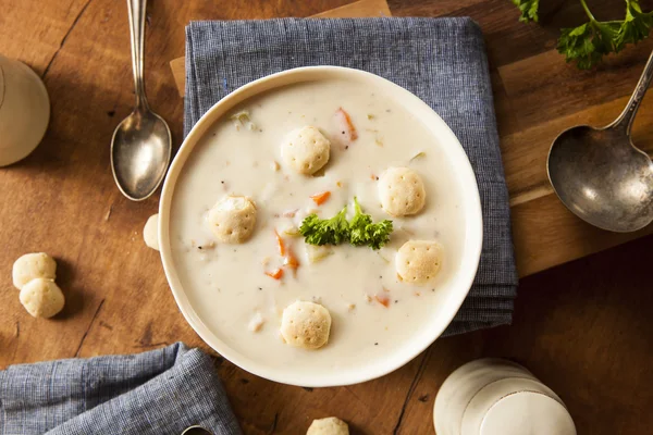 Домашняя еда из моллюсков Новой Англии — стоковое фото