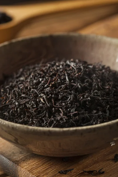 Torra svarta lösa blad te — Stockfoto