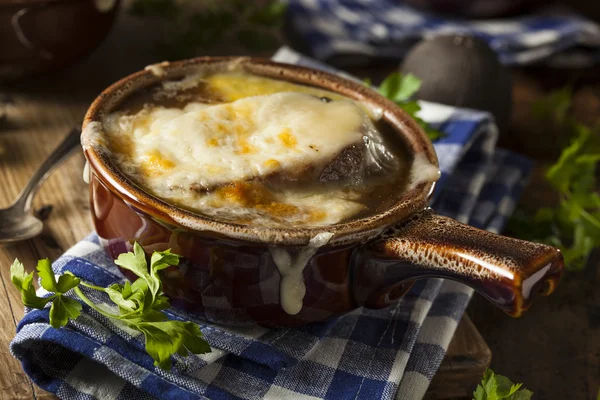 Sopa de cebola francesa caseira — Fotografia de Stock