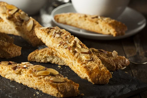 Zelfgemaakte amandel Biscotti gebak — Stockfoto