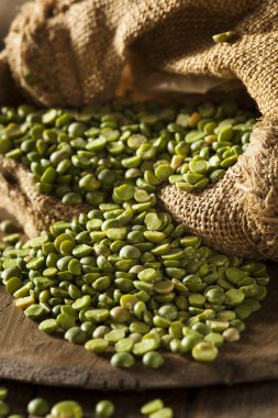 Ham organik yeşil bezelye