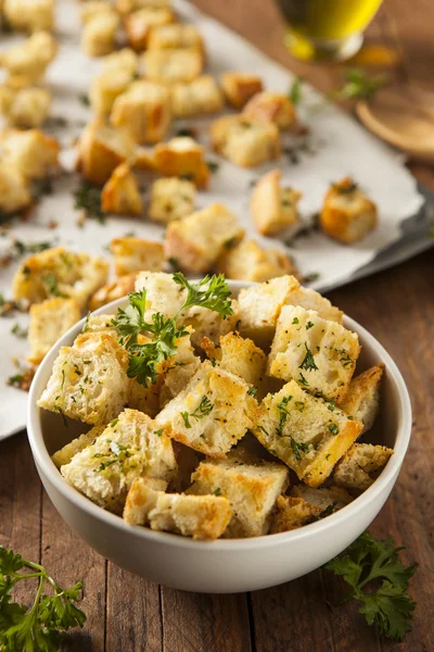 Frische hausgemachte französische Croutons — Stockfoto