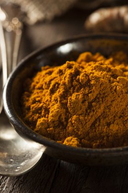 Ham organik zerdeçal baharat