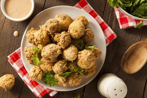 Hongos fritos profundos caseros —  Fotos de Stock