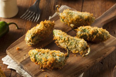 Ev yapımı ekmekli Jalapeno Poppers