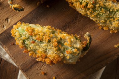 Ev yapımı ekmekli Jalapeno Poppers