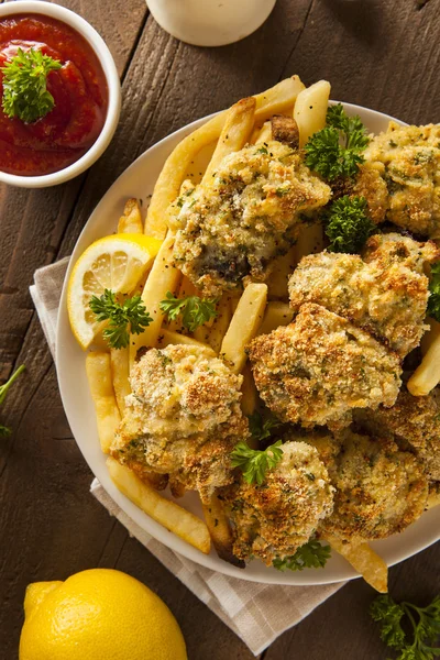 Zelfgemaakte gepaneerd gebakken oesters — Stockfoto