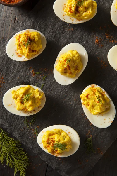 Házi fűszeres Deviled tojás — Stock Fotó
