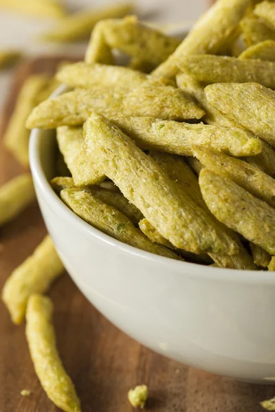 Snap chips de ervilha orgânica saudável — Fotografia de Stock