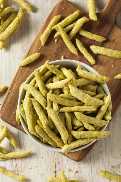 Hälsosam ekologisk Snap ärter Chips — Stockfoto