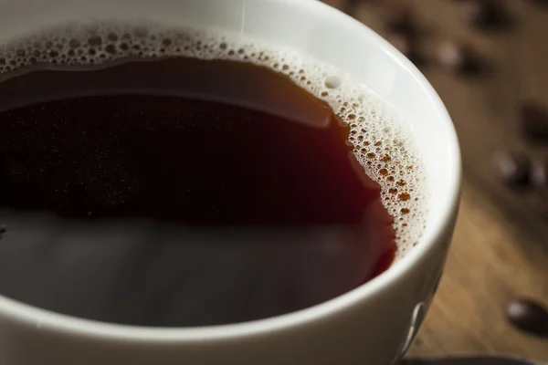 Dunkler schwarzer Bio-Kaffee — Stockfoto