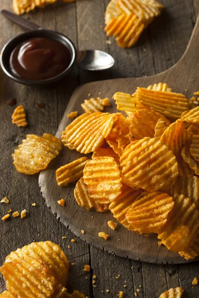 Hot Barbeque Potato Chips — Stock Photo, Image