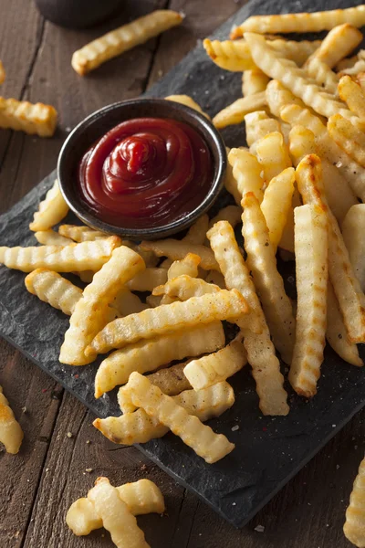 Ungesunde gebackene Pommes frites — Stockfoto