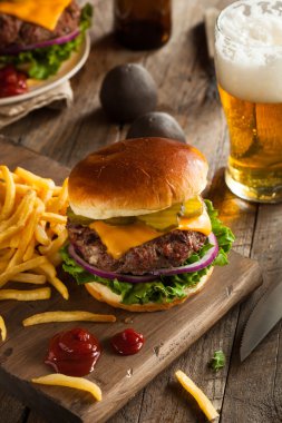 Çimen Fed Bison Hamburger