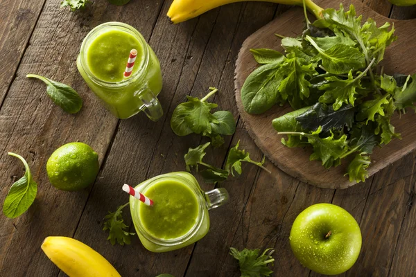 Healthy Organic Green Fruit Smoothie — Stock Photo, Image