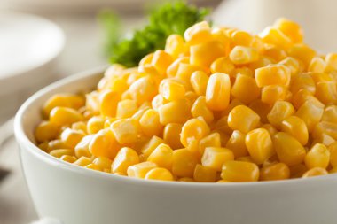 Organik sarı haşlanmış mısır