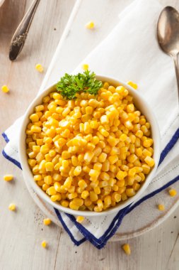 Organik sarı haşlanmış mısır