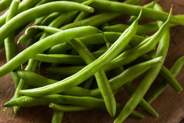 Fagioli verdi biologici crudi — Foto Stock