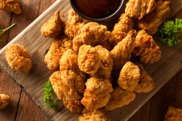 Hemmagjorda Cirspy Popcorn Chicken — Stockfoto