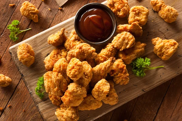 Hemmagjorda Cirspy Popcorn Chicken — Stockfoto