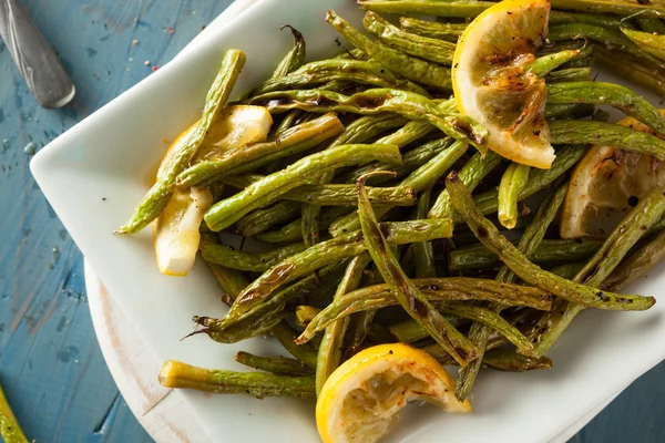 Haricots verts sautés faits maison — Photo