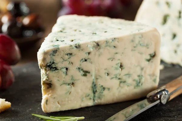 Органический голубой сыр — стоковое фото