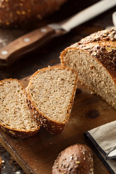 Organic Homemade Whole Wheat Bread — Stok Foto