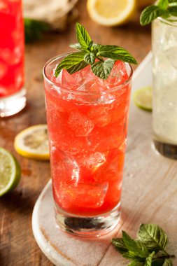 Organik taze İtalyan Soda