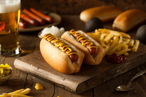 Barbecue Grilled Hot Dog — Stock Photo, Image