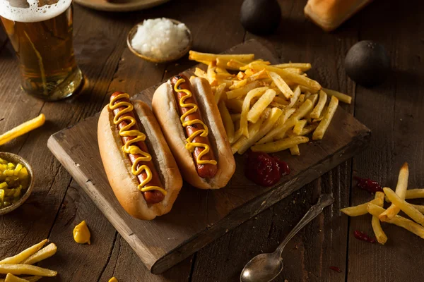 Grillowany Hot Dog — Zdjęcie stockowe