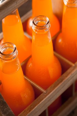 Portakal kremalı Soda yenileniyor
