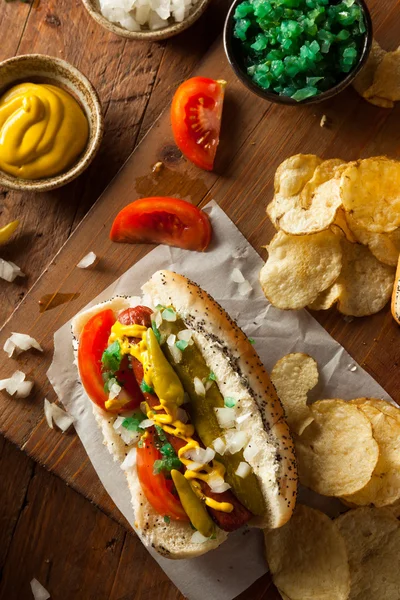 Domowe Chicago Style Hot Dog — Zdjęcie stockowe