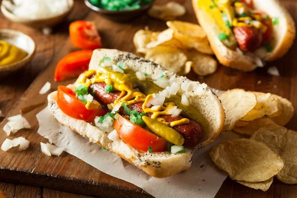 Hot Dog in stile Chicago fatto in casa — Foto Stock