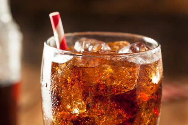 Refreshing Bubbly Soda Pop — Stock Photo, Image