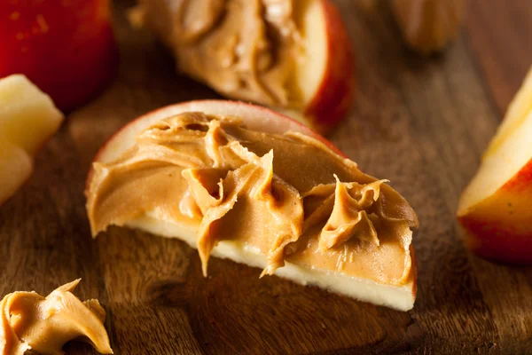 Organic Apples and Peanut Butter — Stock Photo, Image