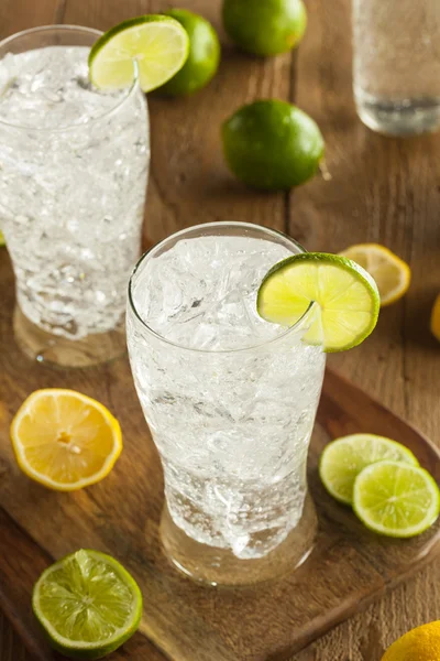 Refreshing Lemon and Lime Soda — Stock Photo, Image