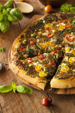 Ev yapımı ızgara Pesto Pizza