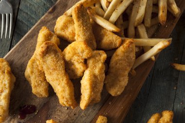 Ev yapımı ekmekli Tavuk kanadı