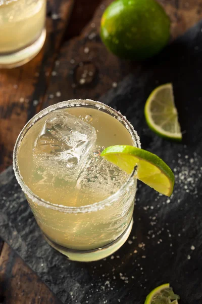 Domácí klasický Margarita nápoj — Stock fotografie