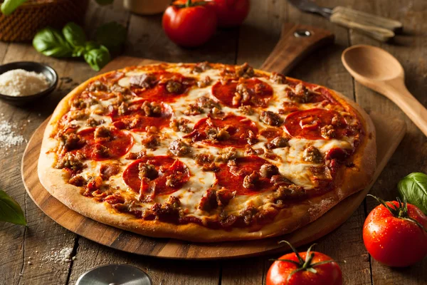 Homemade Meat Loves Pizza — Stock Photo, Image