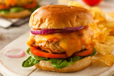 Ev yapımı sağlıklı tavuk Burger