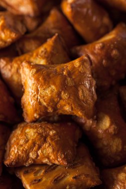 Organik tuzlu fıstık ezmesi simit