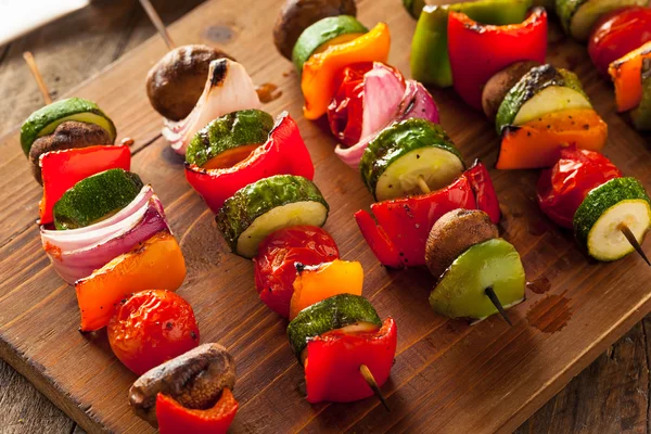 Organicznych warzyw domowe Kababs Shish Zdjęcia Stockowe bez tantiem