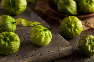Sağlıklı organik yeşil Tomatillos