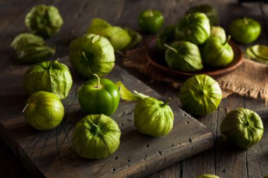 Sağlıklı organik yeşil Tomatillos