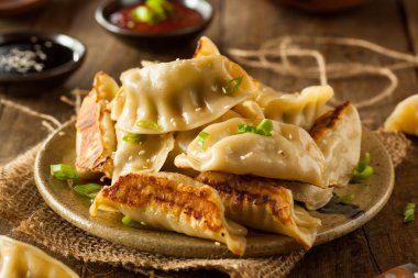 Ev yapımı Asya domuz Potstickers